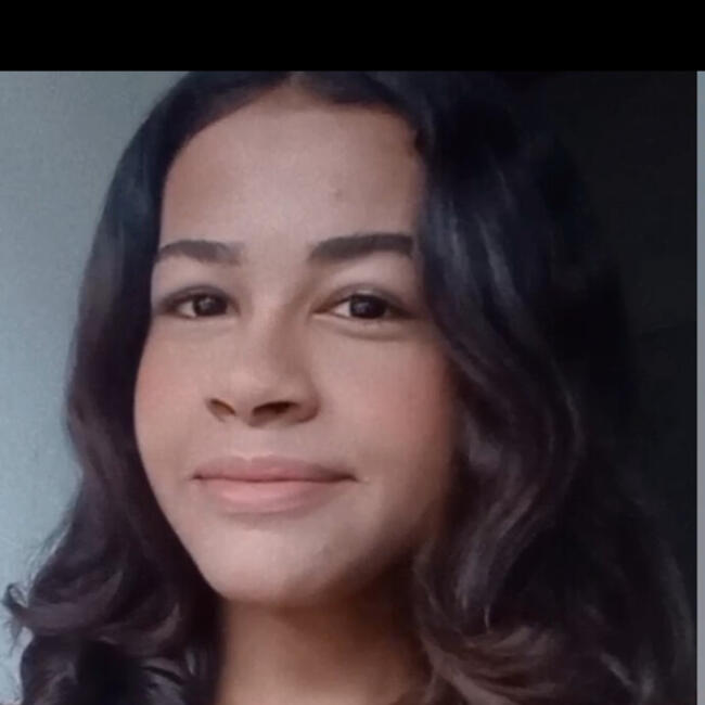Babysitter in São Luís: Maria