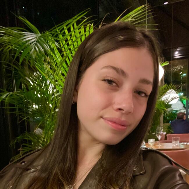 Babysitter in Rosario: Celeste