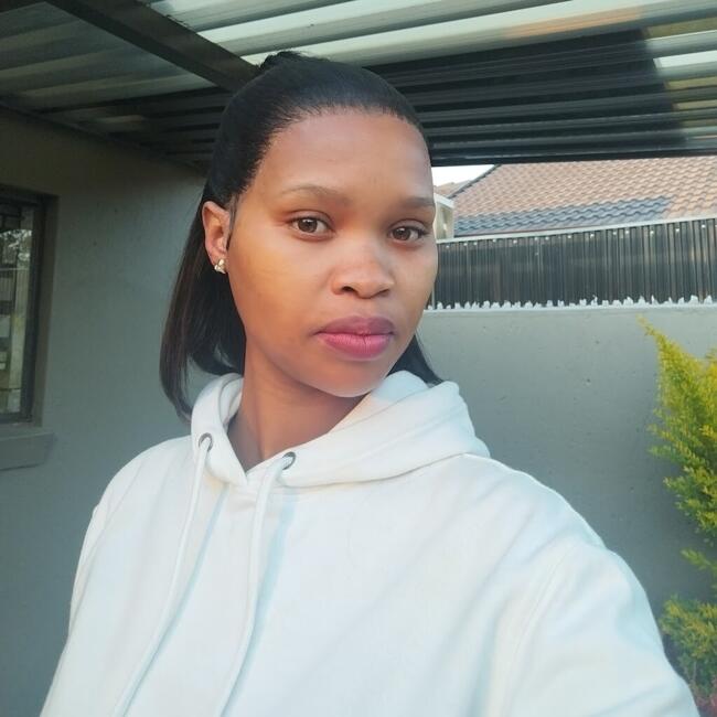 Babysitter in Alberton: Hlengiwe