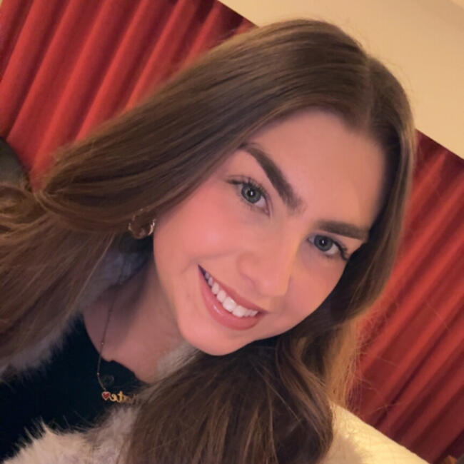 Babysitter in Workington: Kate