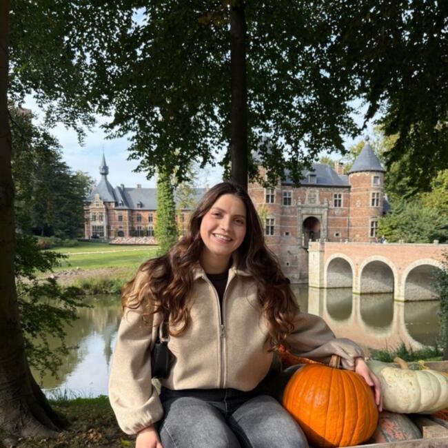 Babysitter in Schaarbeek: Léna