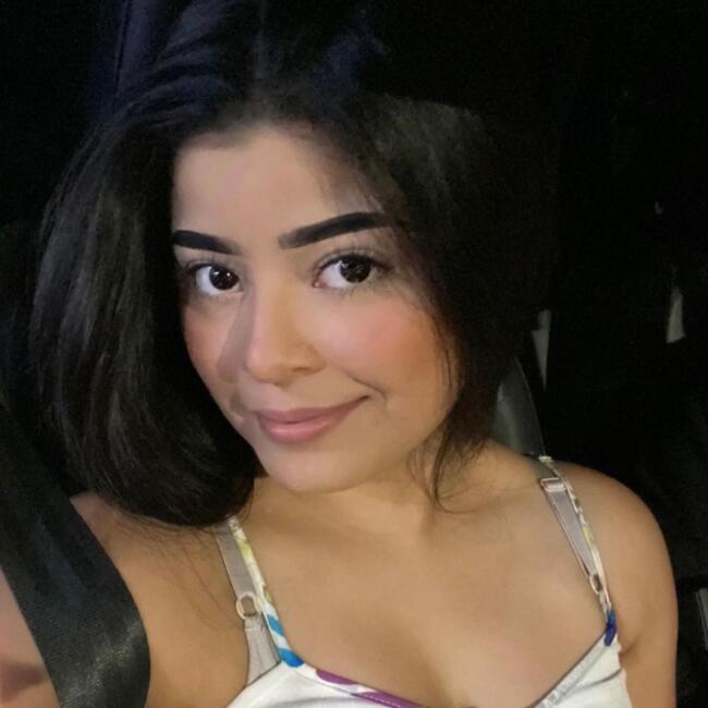 Babysitter in Houston: Amanda Shinoka 