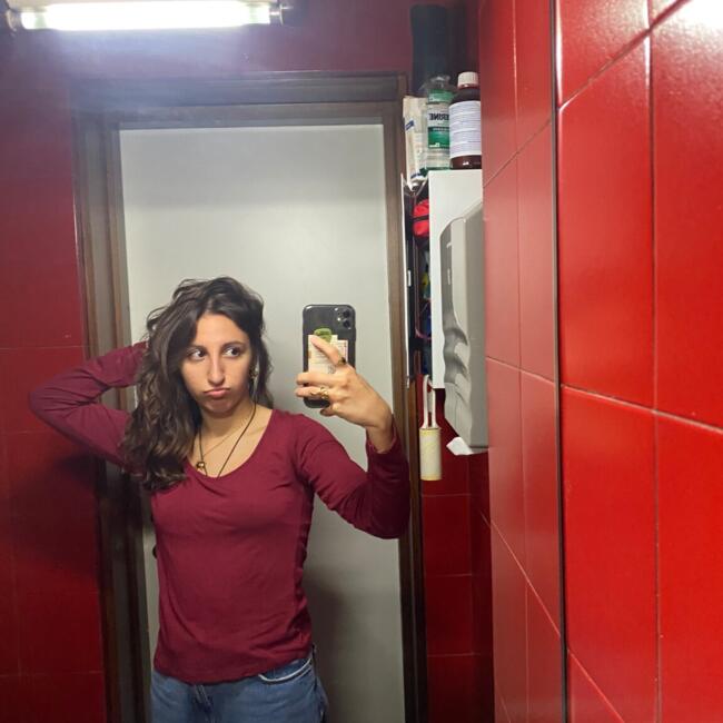 Babysitter a Tortona: Alessandra