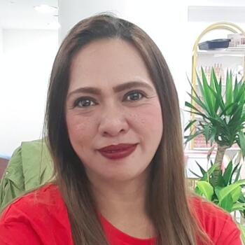 Niñera en Dubái: Joanna