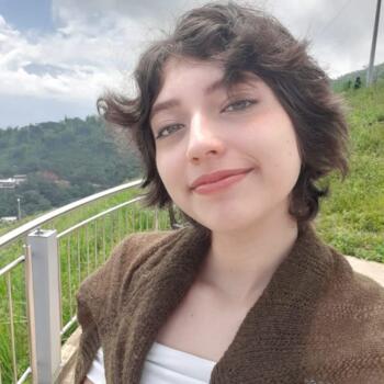 Babysitter in Cuenca: Ana