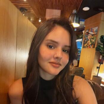 Babysitter in Rabat: Salma