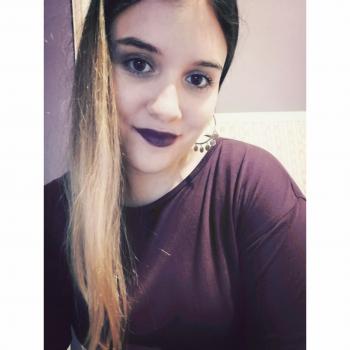 Babysitter Angra do Heroísmo: Bruna