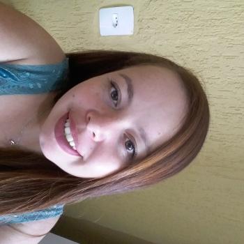 Babysitter in Ponta Grossa: Maria