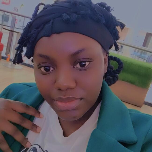 Babysitter in Riyadh: Jane