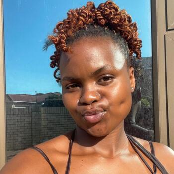 Babysitter Port Elizabeth: Philile