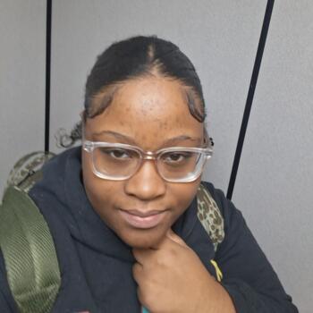 Babysitter Jackson (Michigan): Gianna