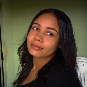 Babysitter in Cabo de Santo Agostinho: Bárbara