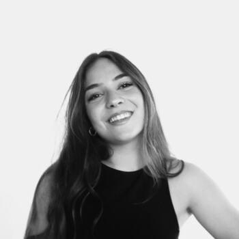 Babysitter in Seilh: Africa