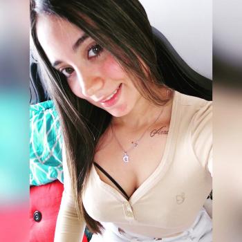 Trabajo de niñera en Medellín: trabajo de niñera Daniela