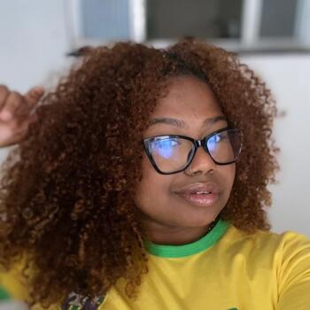 Babysitter Rio de Janeiro: Larissa