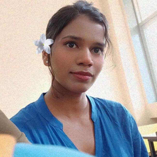 Babysitter in Mumbai: Nandini