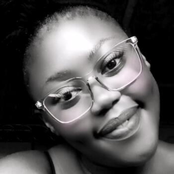 Niñera en Bloemfontein: Noluthando Phumla
