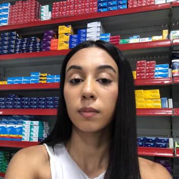 Babysitter in Aparecida de Goiânia: Sabrina