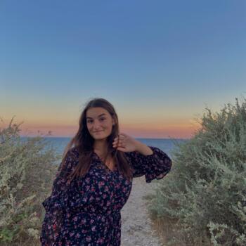 Baby-sitter Tours: Loane