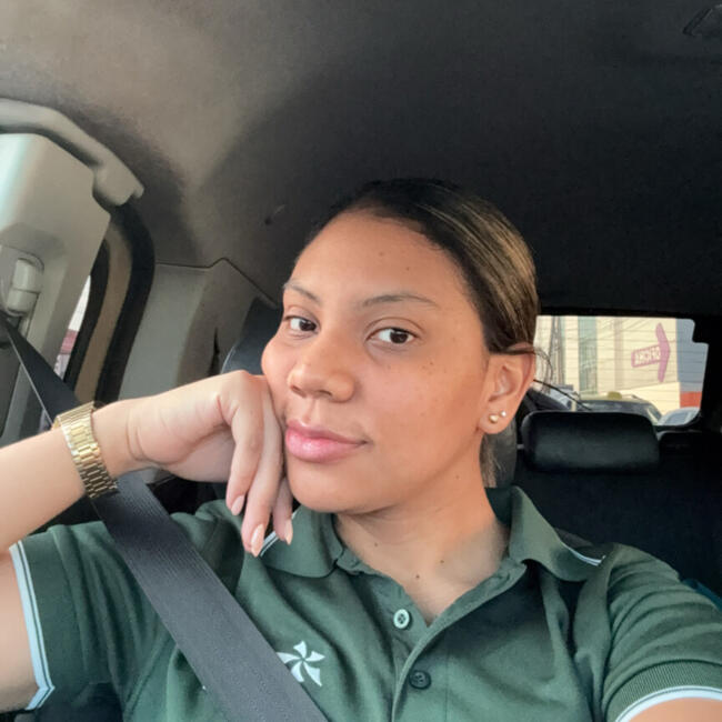 Babysitter in Panama City: Roxana