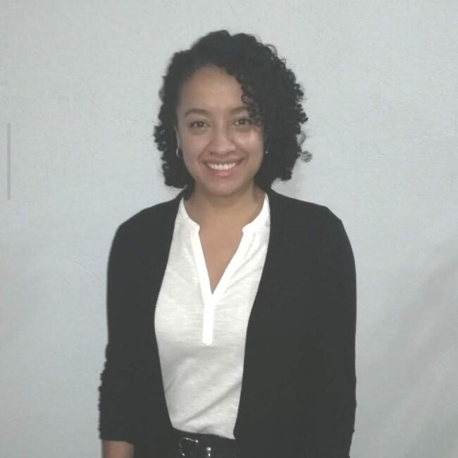 Babysitter in Girona: Jenny