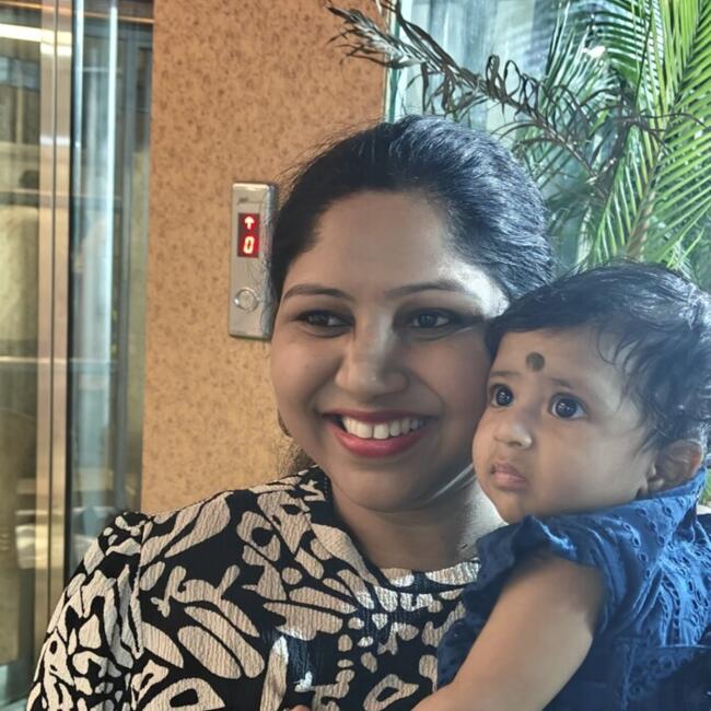 बम्बई में बेबीसिटिंग की नौकरी: ASHWINI