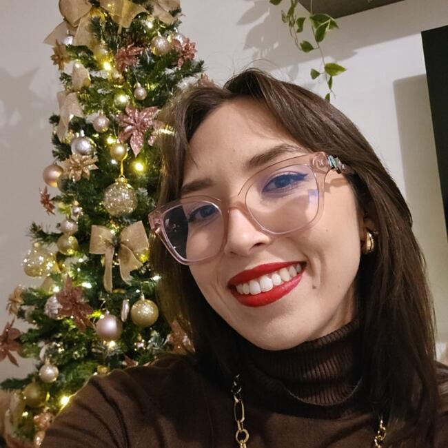 Babysitter in Gaggiano: Isabele caroline