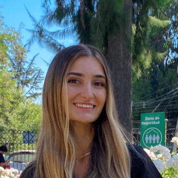 Niñera en Santiago de Chile: Carla