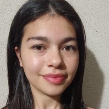 Niñera en Capitán Bermúdez: Priscila