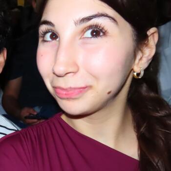 Babysitter in Oslo: Belinda