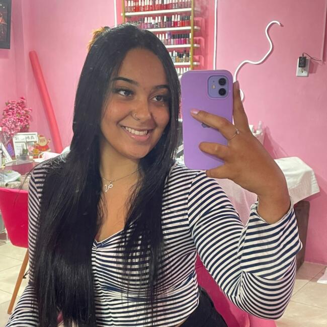 Babá em Matinhos: VITÓRYA