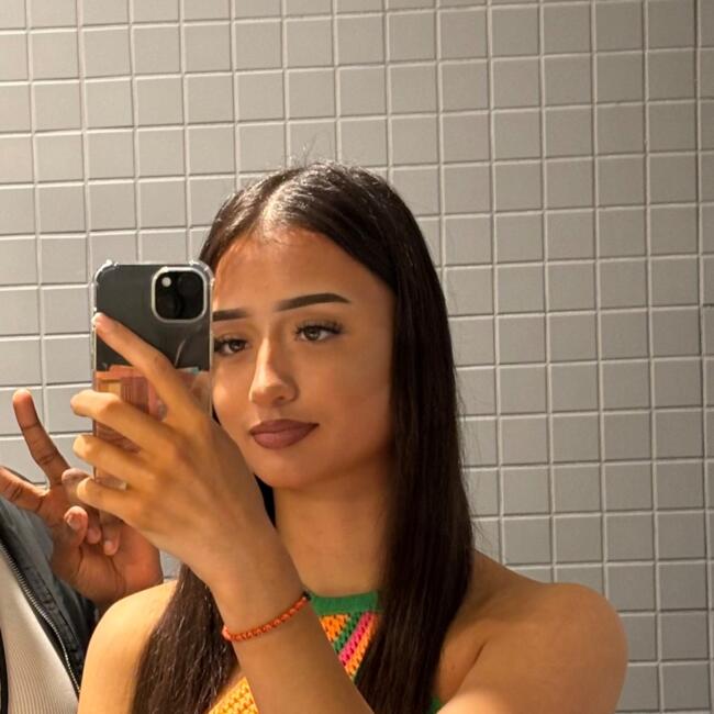 Babysitter in Saint-Gratien: Noémy