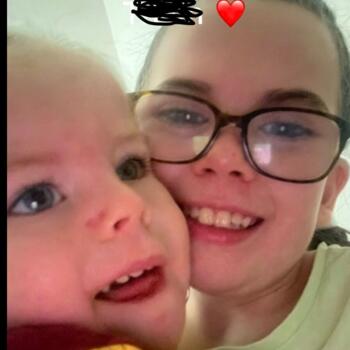 Babysitter Brisbane: Phoenix