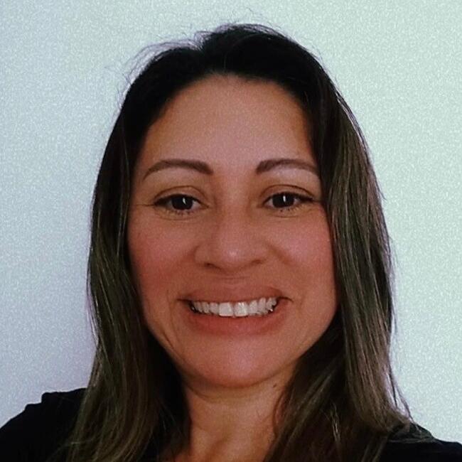 Babysitter in Setúbal: Luciana