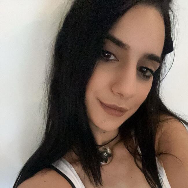 Babysitter in Paphos: Dimitra