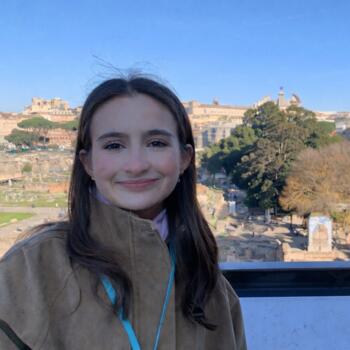 Babysitter Eaglesham: Eilis