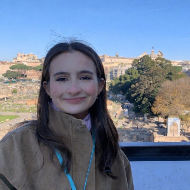 Babysitter in Eaglesham: Eilis