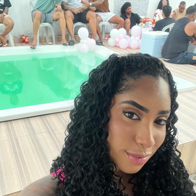 Babysitting job in Salvador: Victoria