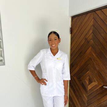 Babysitter in San Juan: Norian