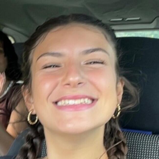 Babysitter in Riez: Émilie