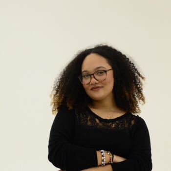 Babysitter in Curitiba: Isadora