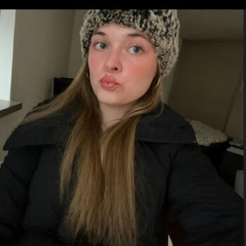 Babysitter Tucson: Ellery