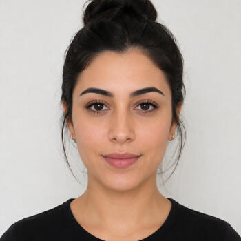 Babysitter Maaseik: Samira