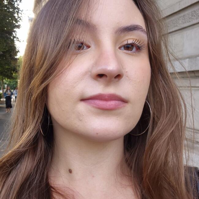 Babysitter in Reims: Alexie
