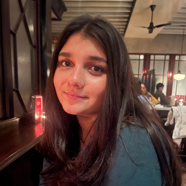 Babysitter in Edinburgh: Sarika