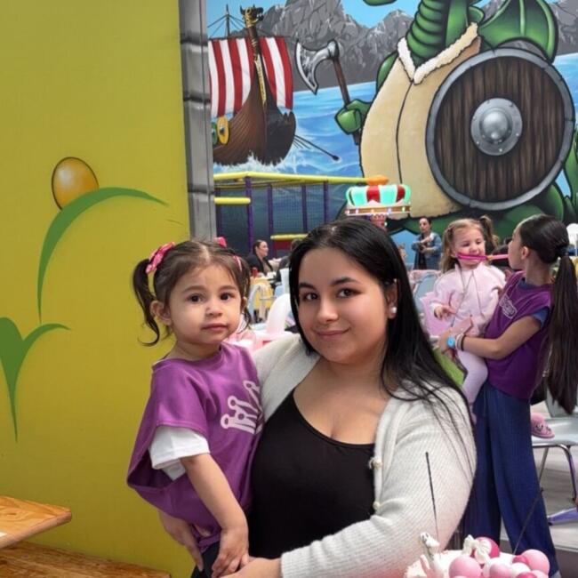 Babysitter in Les Pavillons-sous-Bois: Sandra