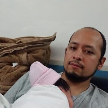 Babysitting job in Santa María Chimalhuacán: babysitting job Edson