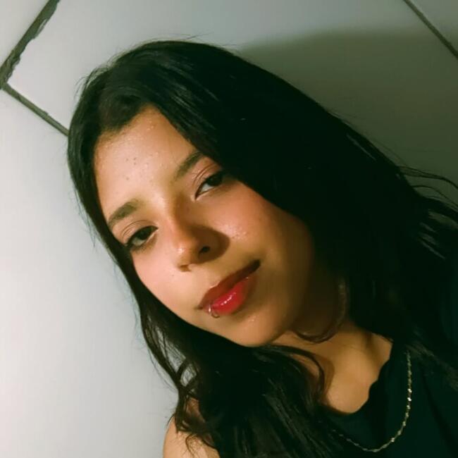 Babá em Araruama: Maria