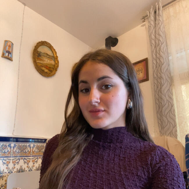 Canguro en Sevilla: Ainoa