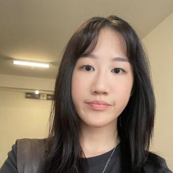 Babysitter in Singapore Island: Cam